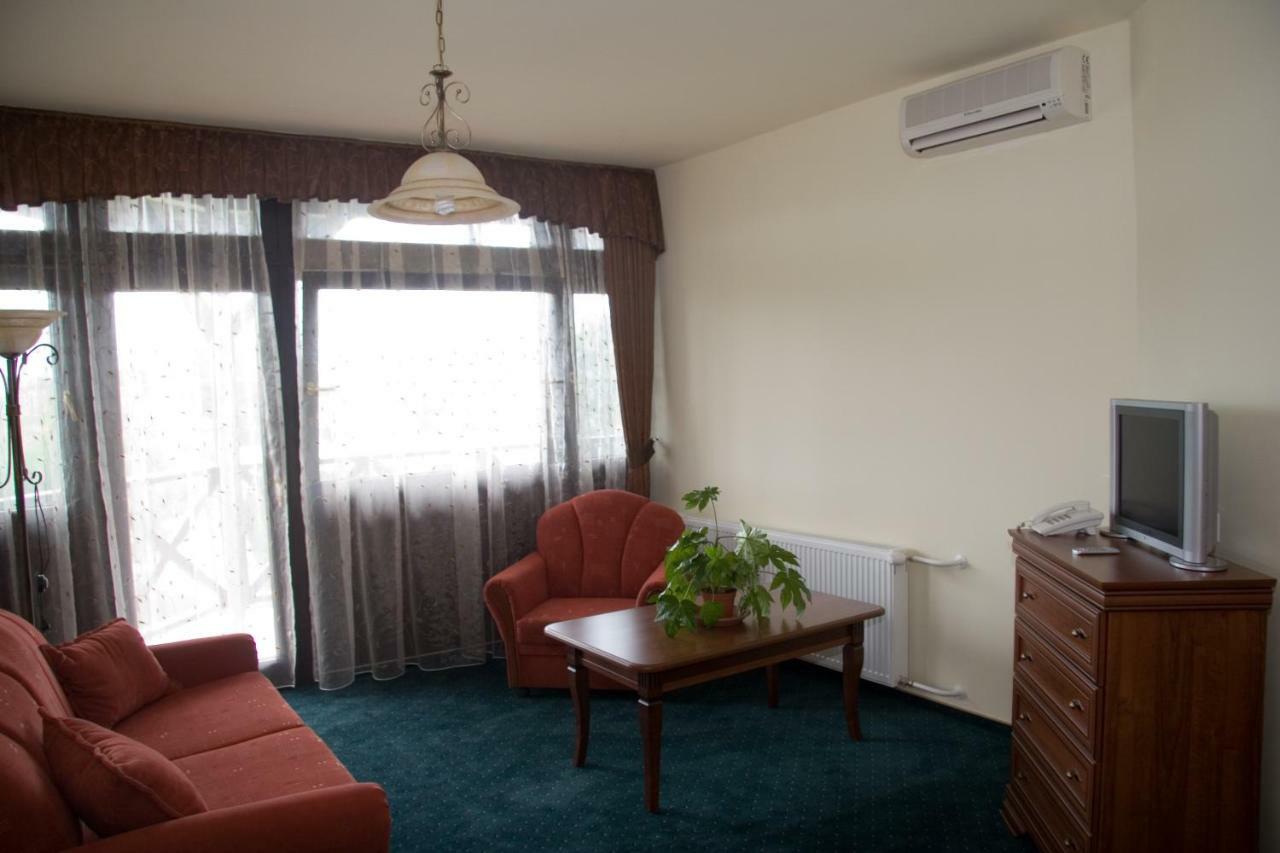 Hotel Fortuna Davod Room photo